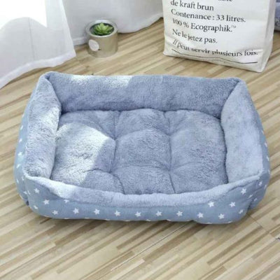 coussin chat bleu gris pale etoiles