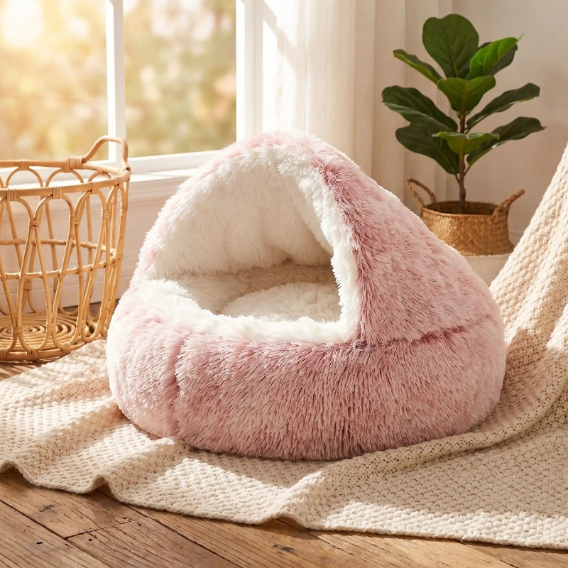 coussin grotte pour chat rose poudré salon nordique parquet