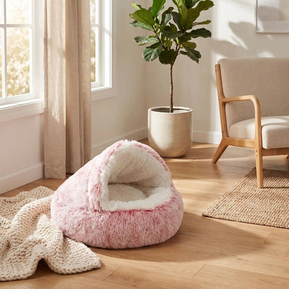 coussin grotte pour chat rose poudré salon parquet