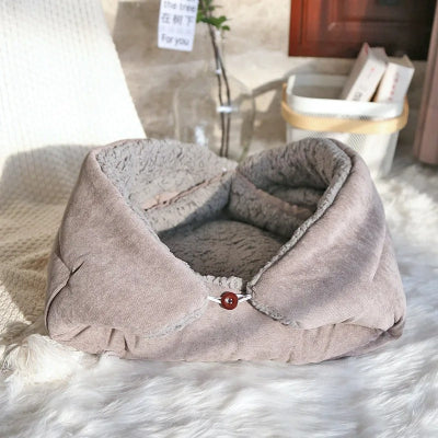 coussin pour chat gris douillet