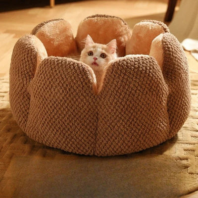 coussin pour chat rond brun