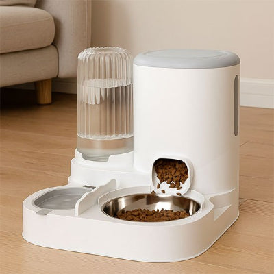 Distributeur de croquettes pour chat​ 