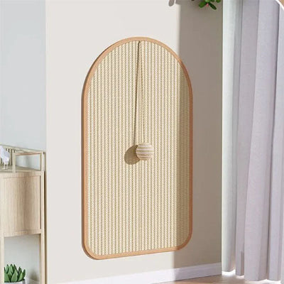 griffoir chat sur un mur