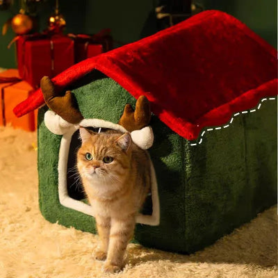 niche pour chat pour noel chat roux